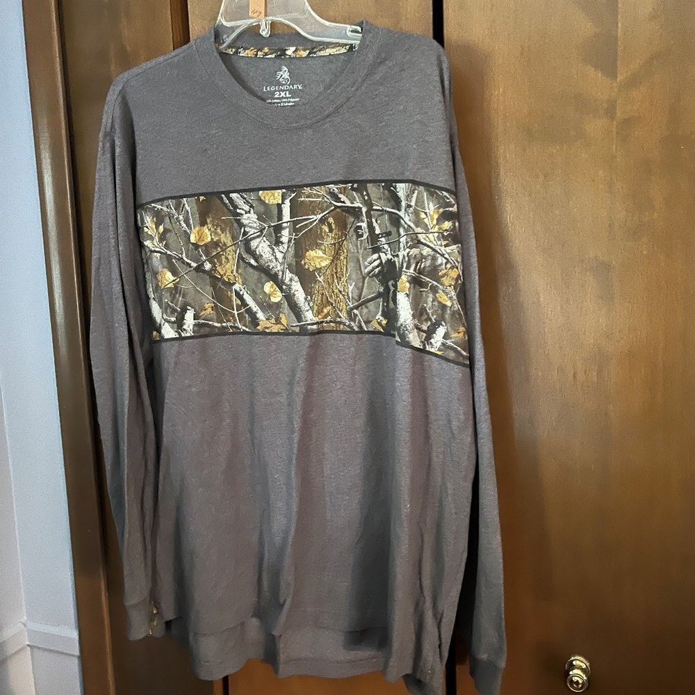 Legendary White Tails pajama top/tshirt